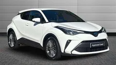 Pure white Used 2023 Toyota C-HR SUV | £18,595 (Fair price)