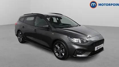 Used Ford Focus ST-Line 125 HP (91 kW) 2021 Grey Estate