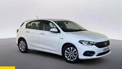 Used Fiat Tipo Easy Plus 95 HP (69 kW) 2019 White Hatchback