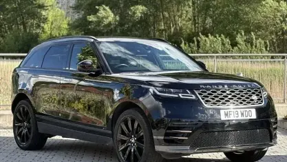 Used Land Rover Range Rover Velar R-Dynamic 250 HP (183 kW) 2019 Black SUV