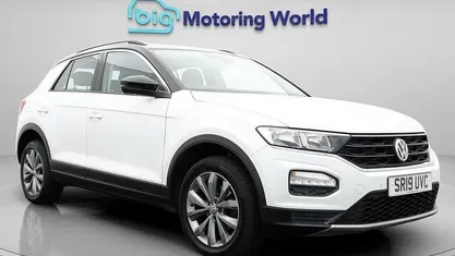 Used 2019 VW T-Roc SE SUV | £12,100 (Fair price)