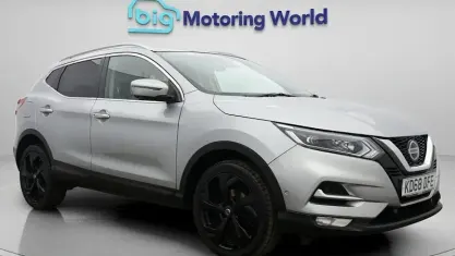 Używany Nissan Qashqai S 140 KM (102 kW) 2019 Srebrny SUV