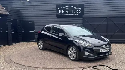 Used Hyundai i30 Sport 128 HP (94 kW) 2013 Black Hatchback