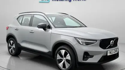 Used Volvo XC40 Plus 211 HP (155 kW) 2023 Grey SUV