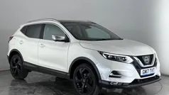 White Used 2017 Nissan Qashqai S SUV | £9,500 (Fair price)