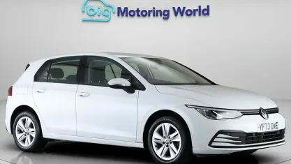 Used VW Golf VIII S 131 HP (96 kW) 2023 White Hatchback