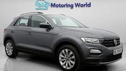 Used VW T-Roc SE 110 HP (80 kW) 2021 Grey SUV