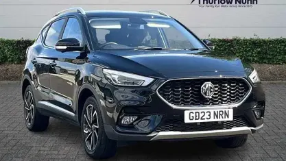 Used MG ZS Exclusive 111 HP (81 kW) 2023 Black pearl SUV