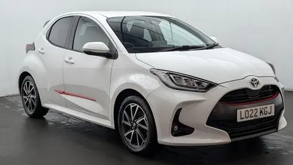 Used 2025 Toyota Yaris Hybrid Design Hatchback | £16,450 (Super price)