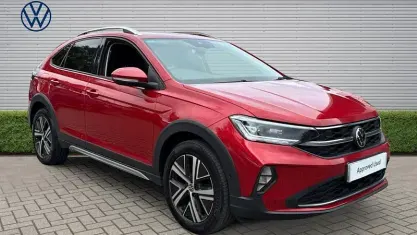 Used VW Taigo Style 110 HP (80 kW) 2023 Red SUV