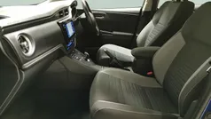 Blue Used 2018 Toyota Auris Hybrid Hatchback | £11,122 (Fair price)