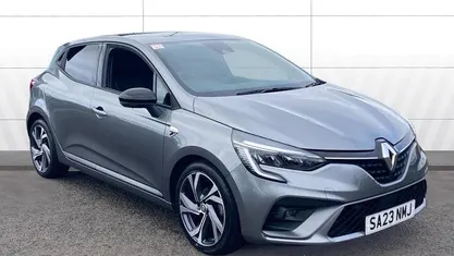 Used Renault Clio V RS Line 90 HP (66 kW) 2023 Grey Hatchback