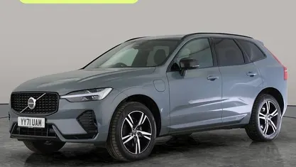 Used Volvo XC60 R-Design 340 HP (250 kW) 2021 SUV