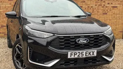 Used Ford Kuga ST-Line X 179 HP (131 kW) 2025 Black SUV
