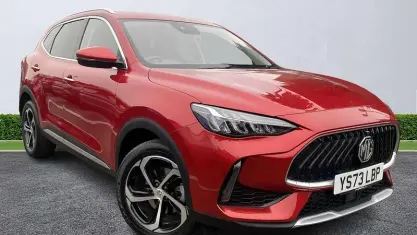 Used MG HS SE 162 HP (119 kW) 2023 Red SUV