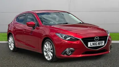 Used Mazda 3 Inclusive 120 HP (88 kW) 2016 Red Hatchback
