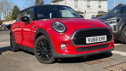 Używany Mini Cooper Classic 136 KM (100 kW) 2021 Hatchback