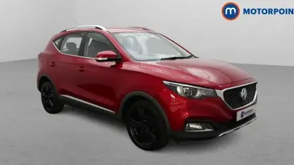 Käytetty MG ZS Exclusive 106 HP (77 kW) 2020 Punainen Katumaasturi