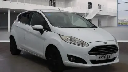 Used Ford Fiesta Titanium X 125 HP (91 kW) 2014 White Hatchback