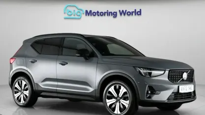 Used Volvo XC40 Plus 211 HP (155 kW) 2022 Grey SUV