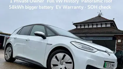 Used VW ID.3 Pro 150 kW (204 HP) 2020 White Hatchback