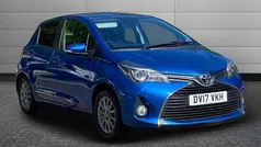 Blue Used 2017 Toyota Yaris Hatchback | £8,095 (Fair price)