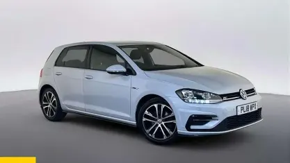 Używany VW Golf VII R-line 150 KM (110 kW) 2018 Srebrny Hatchback