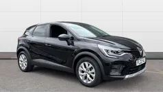 Black Used 2022 Renault Captur Iconic SUV | £13,033 (Fair price)