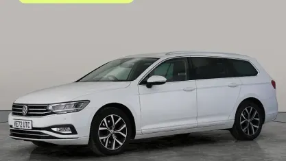 Used VW Passat SEL 150 HP (110 kW) 2023 White Estate