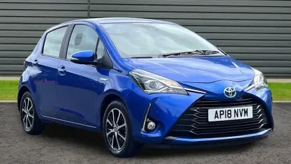 Used Toyota Yaris Hybrid 101 HP (74 kW) 2019 Hatchback