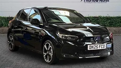 Black Used 2025 Vauxhall Corsa Ultimate Hatchback | £17,382 (Fair price)