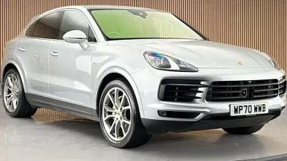 Used Porsche Cayenne 462 HP (339 kW) 2020 Silver SUV
