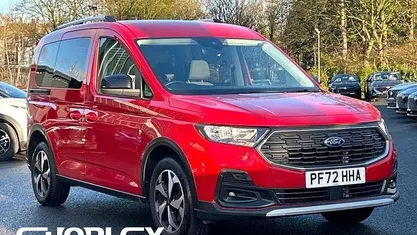 Used 2025 Ford Tourneo Active Estate | £20,443 (Good price)