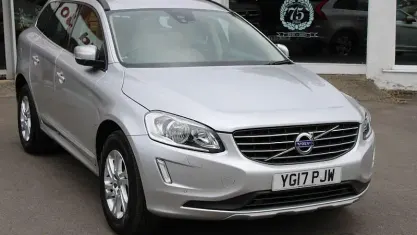 Used Volvo XC60 SE 190 HP (139 kW) 2017 Silver SUV