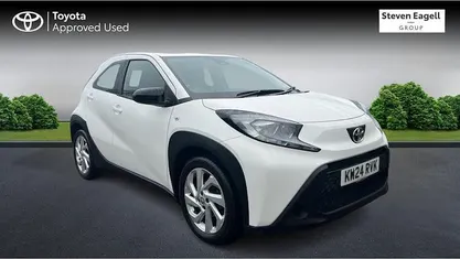 Used Toyota Aygo X PURE 72 HP (52 kW) 2025 SUV