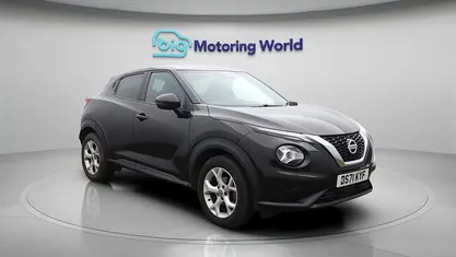Used Nissan Juke N-Connecta 114 HP (83 kW) 2022 Black SUV