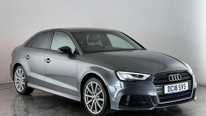 Używany Audi A3 Black Edition 184 KM (135 kW) 2018 Szary Sedan/Limuzyna