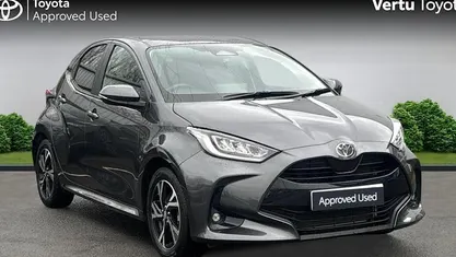 Used Toyota Yaris Hybrid Design 116 HP (85 kW) 2025 Grey Hatchback