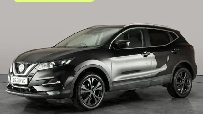 Used Nissan Qashqai N-Connecta 140 HP (102 kW) 2020 Black SUV