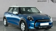 Used 2021 Mini Cooper Classic Hatchback | £18,745 (Fair price)