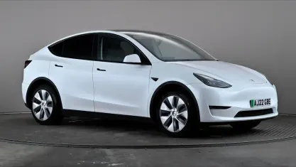Used Tesla Model Y Long Range AWD 378 kW (514 HP) 2022 White SUV