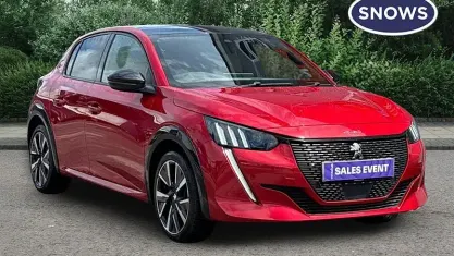 Used Peugeot 208 GT 102 HP (75 kW) 2022 Red Hatchback