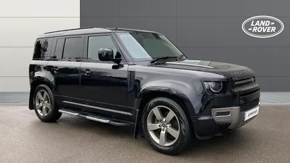Used Land Rover Defender 249 HP (183 kW) 2022 Black SUV