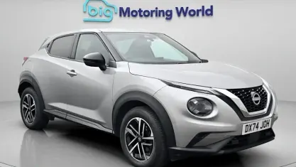 Used Nissan Juke N-Connecta 114 HP (83 kW) 2024 Silver SUV