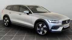 Silver Used 2019 Volvo V60 CC Plus Estate | £18,495 (Fair price)