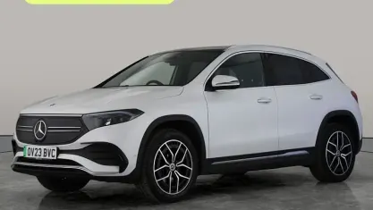 Begagnad Mercedes EQA300 AMG Line Premium 167 kW (228 HK) 2023 Vit SUV