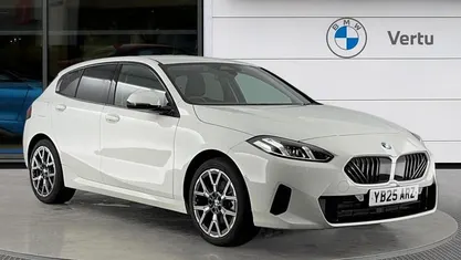 Used BMW 120 Sport Line 168 HP (123 kW) 2025 Hatchback