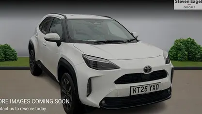 Used 2025 Toyota Yaris Hybrid Design Estate | £24,825 (Fair price)