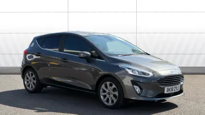 Used Ford Fiesta Zetec 101 HP (74 kW) 2018 Grey Hatchback