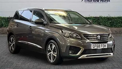 Used Peugeot 5008 Allure 131 HP (96 kW) 2020 Estate